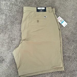 BNWT Breaker Shorts 8” khaki color
